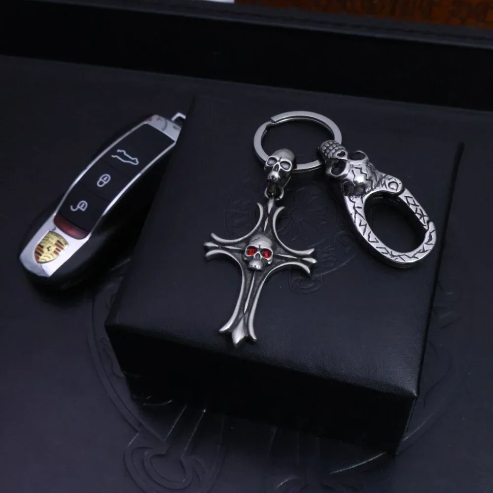 𝐂𝐡𝐫𝐨𝐦𝐞 𝐡𝐞𝐚𝐫𝐭 keychain pendant - Picture 5 of 8